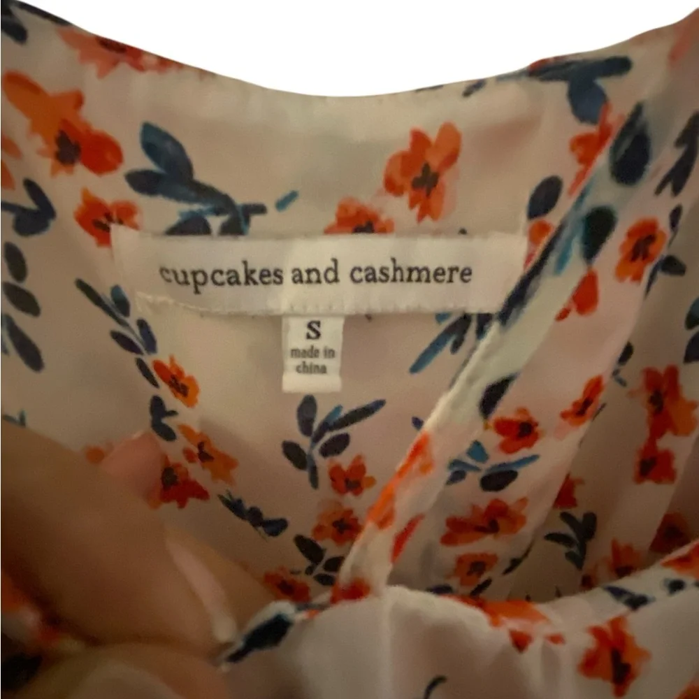 cupcakes & cashmere this charming